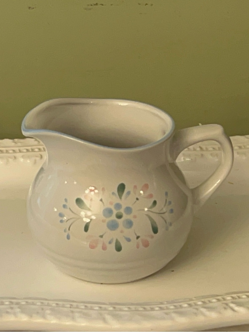 Vintage Fascino Stoneware Creamer Crafted in Japan by Yamaka